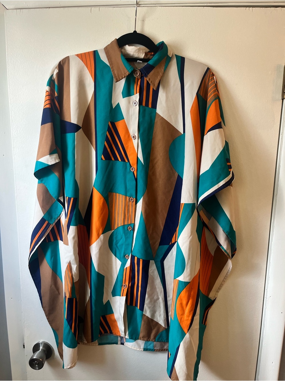 Women’s  oversized Geometric Print Button-Up Shirt  - Teal, Orange, Brown
